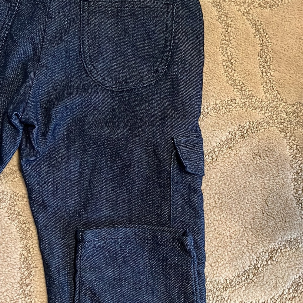 Jeans - Picture 7 of 10